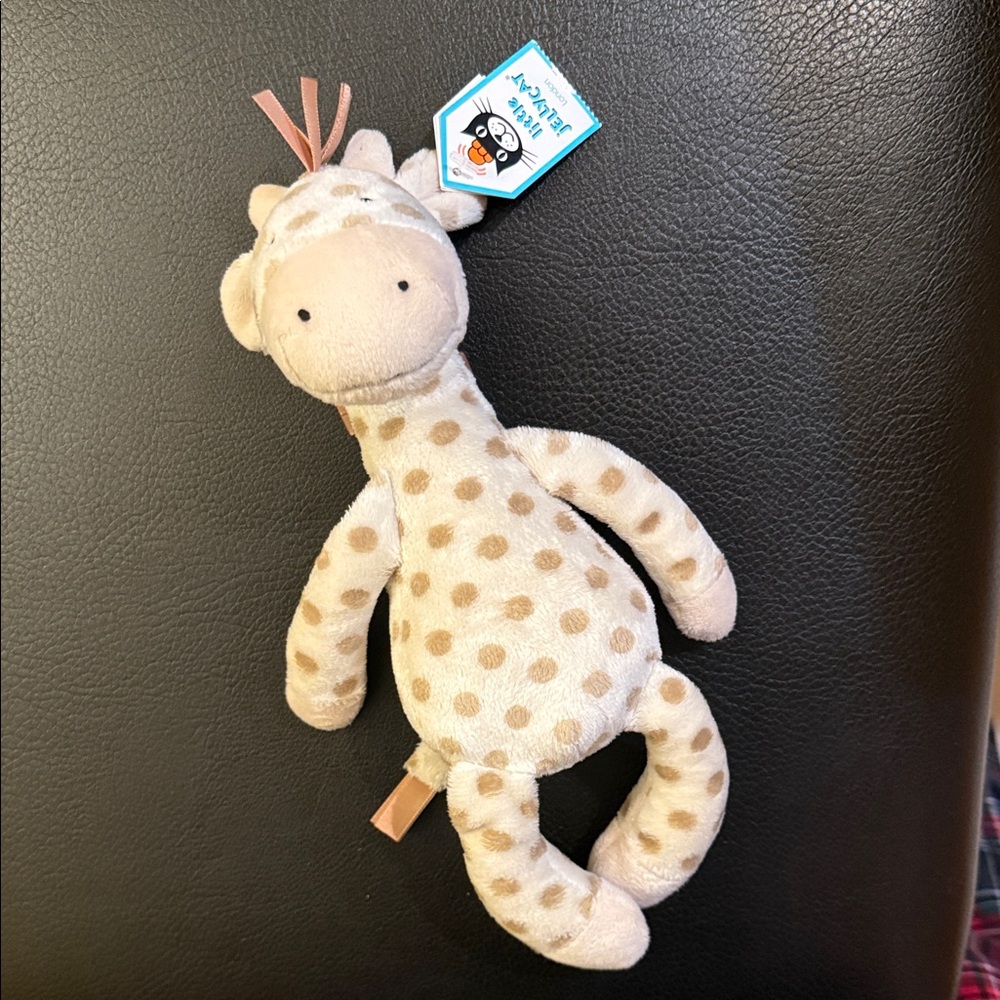 Jellycat Tan and Cream Giraffe Plush